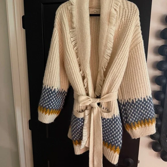 Tularosa 'Malena' White Acrylic Chunky Fairisle Cardigan Size  M - Picture 2 of 3